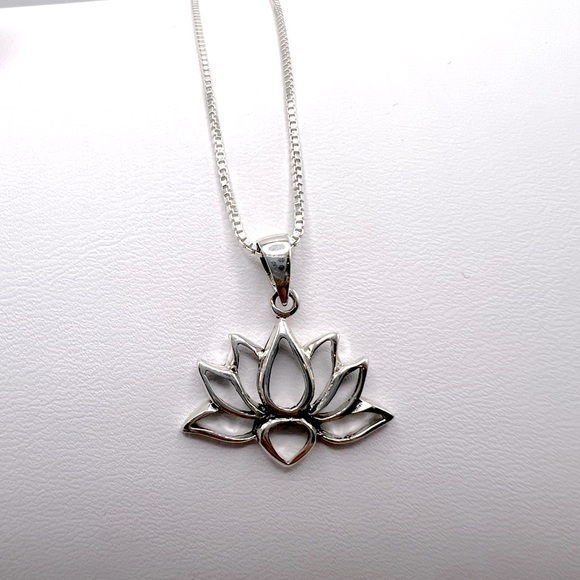 .925 Sterling Silver Lotus Flower Necklace - Picture 7 of 14